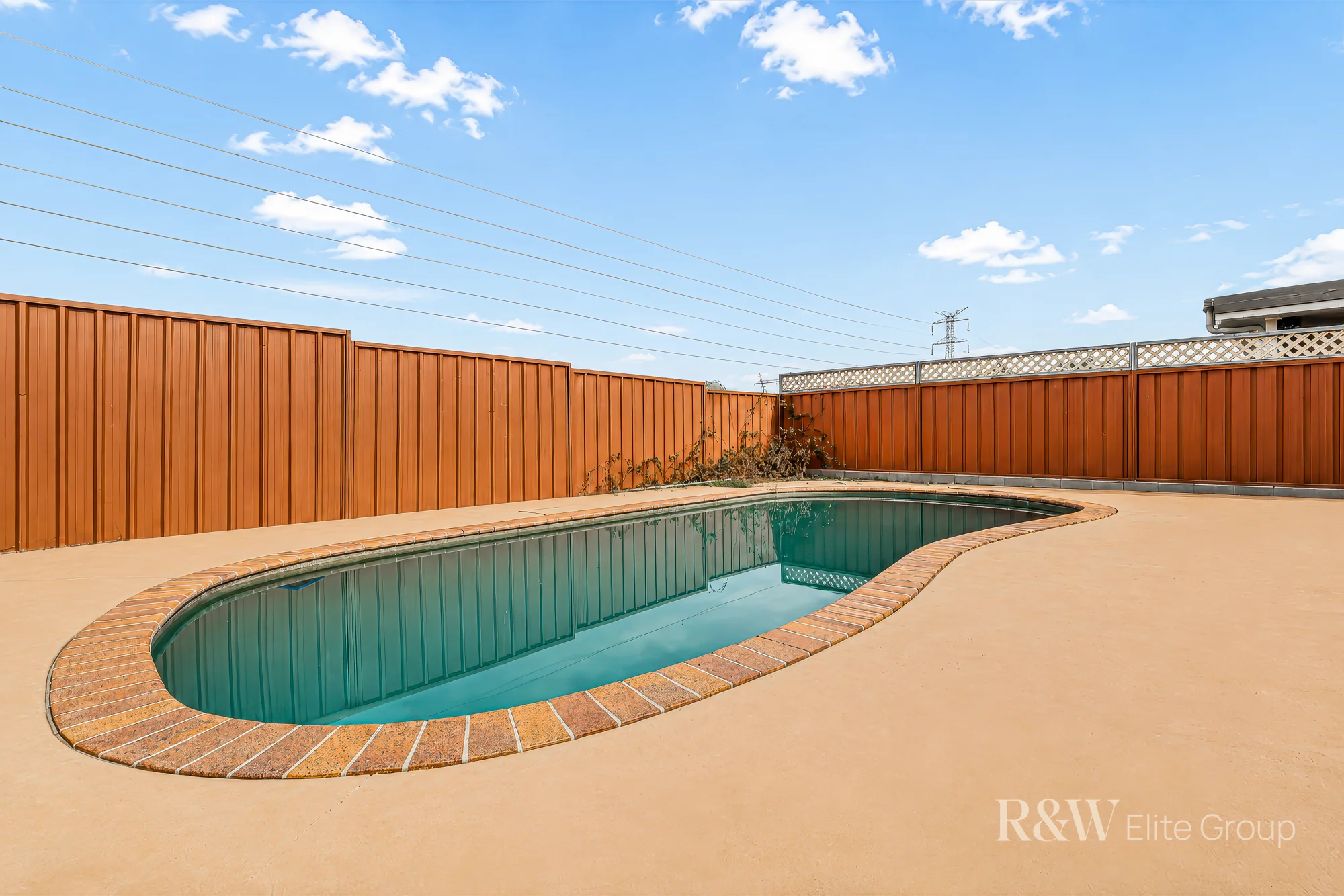 8 Verdi Glen, St Clair, NSW 2759
