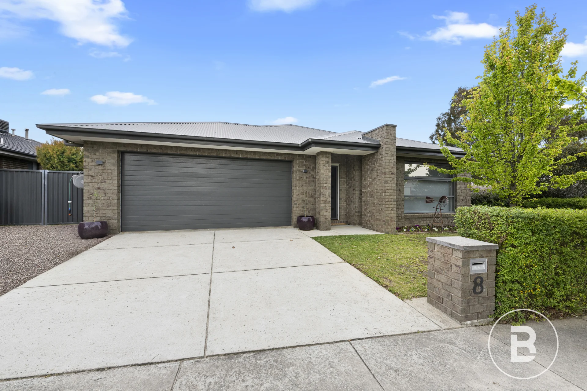 8 Warburton Drive, Lucas, Vic 3350