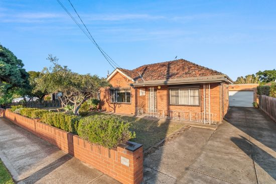 8 Whitelaw Street, Reservoir, Vic 3073