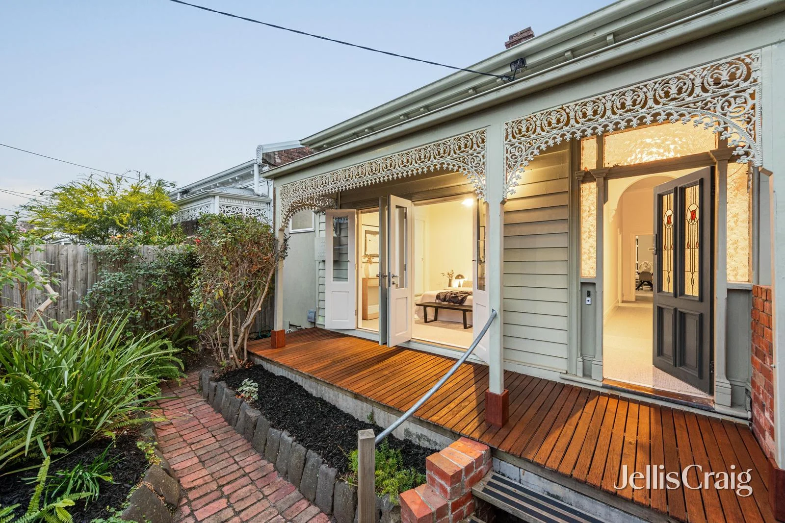 8 Wrights Terrace, Prahran, Vic 3181