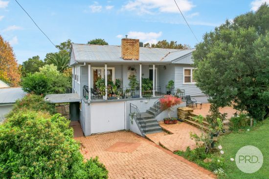 8 Yarral Avenue, Tamworth, NSW 2340