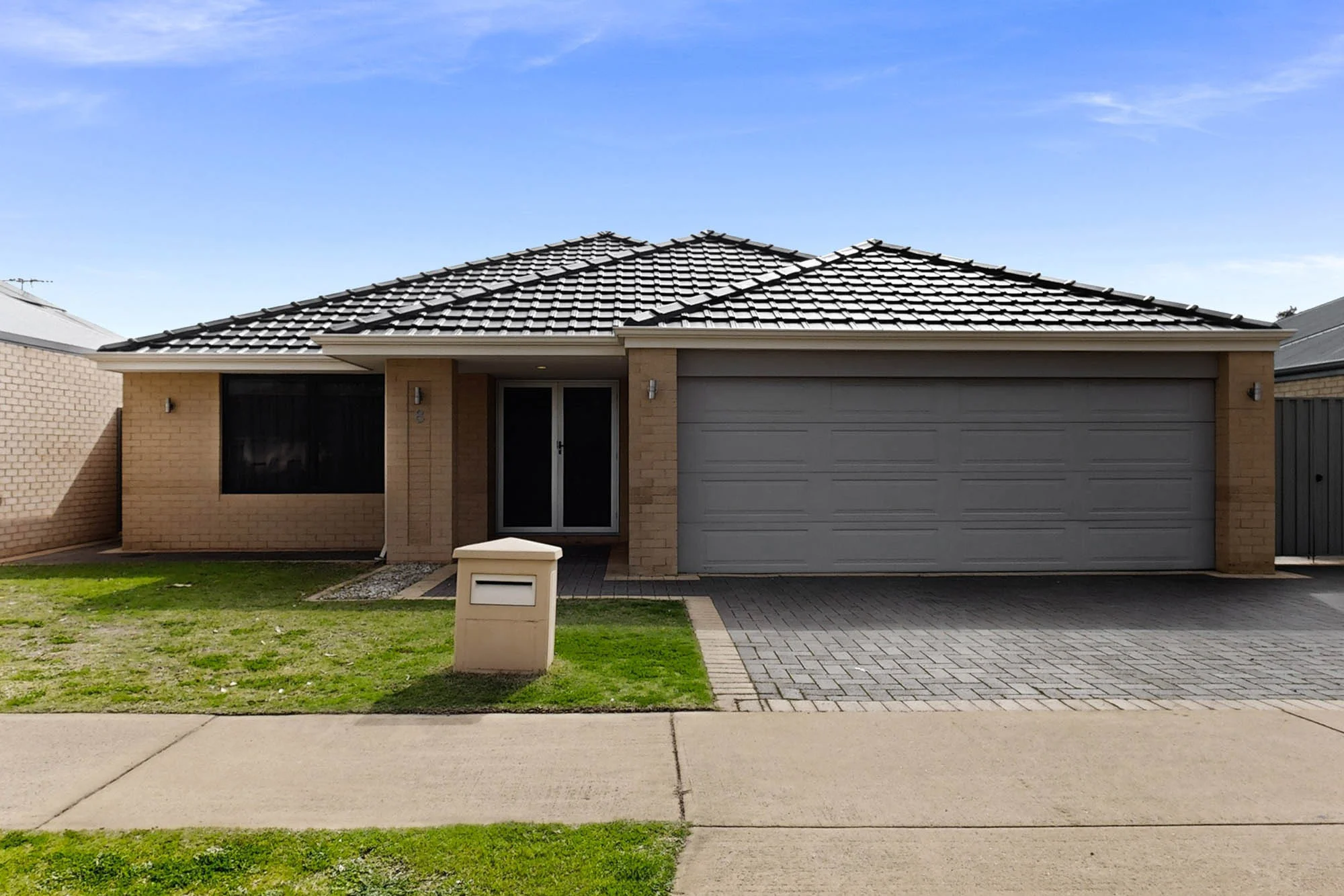 8 Yellowwood Avenue, Piara Waters, WA 6112