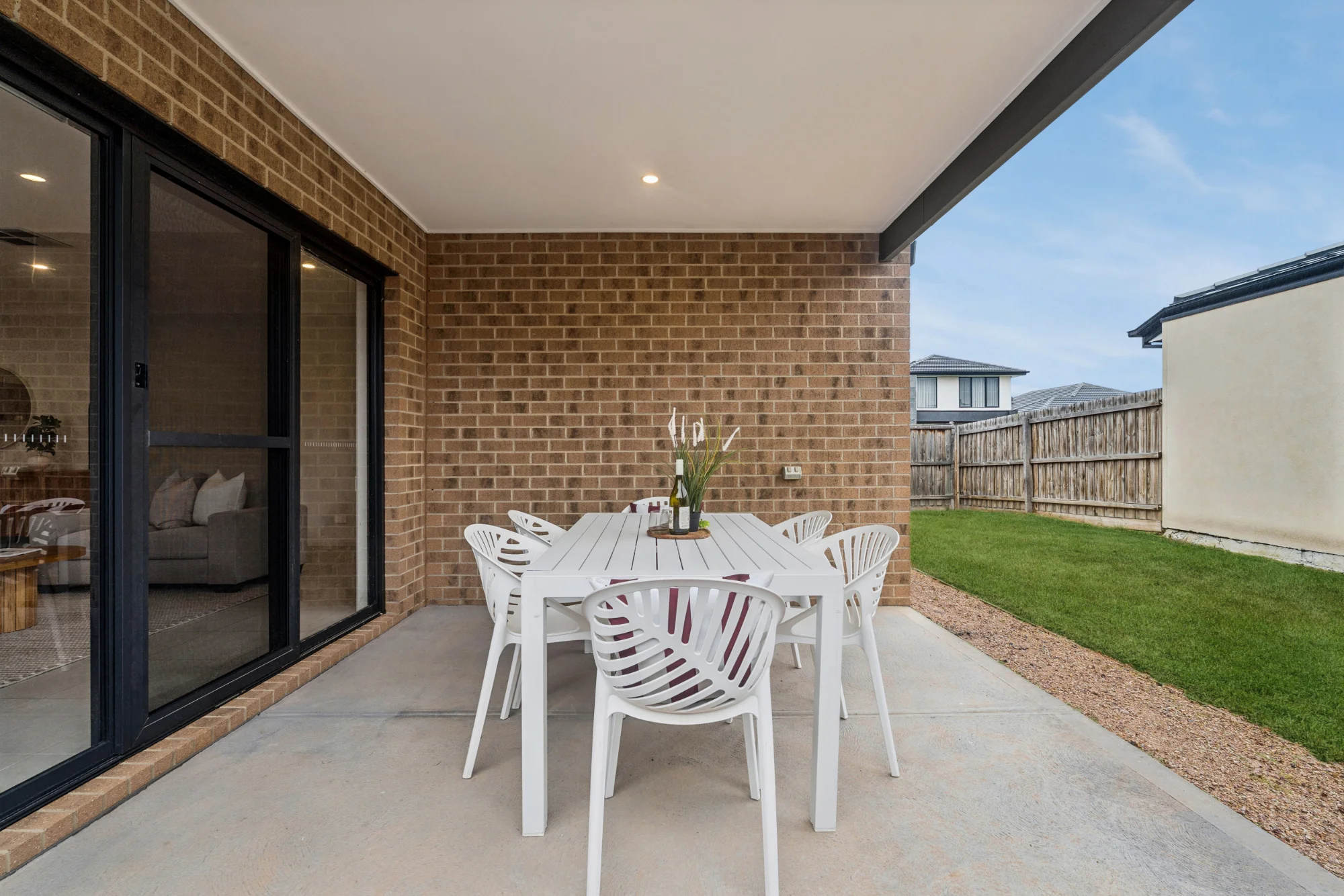 80 Palmdale Crescent, Mambourin, Vic 3024