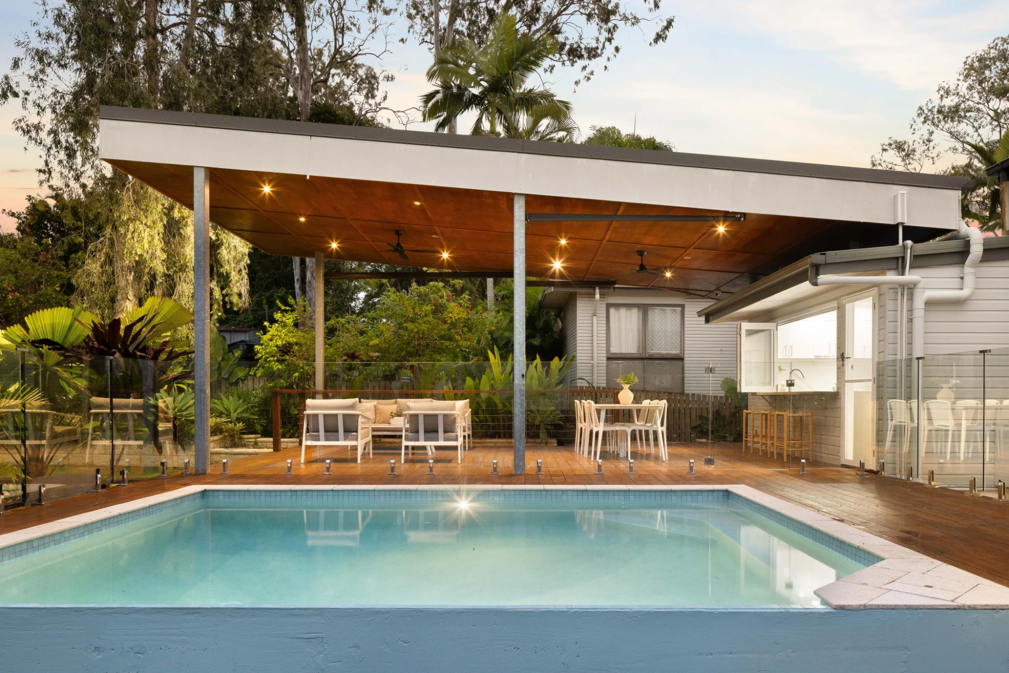 804 Waterworks Road, The Gap, Qld 4061