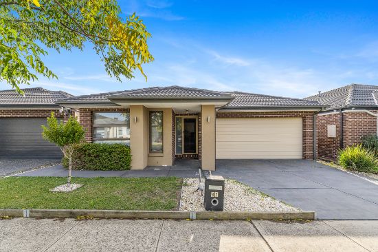 81 Castillo Avenue, Clyde North, Vic 3978