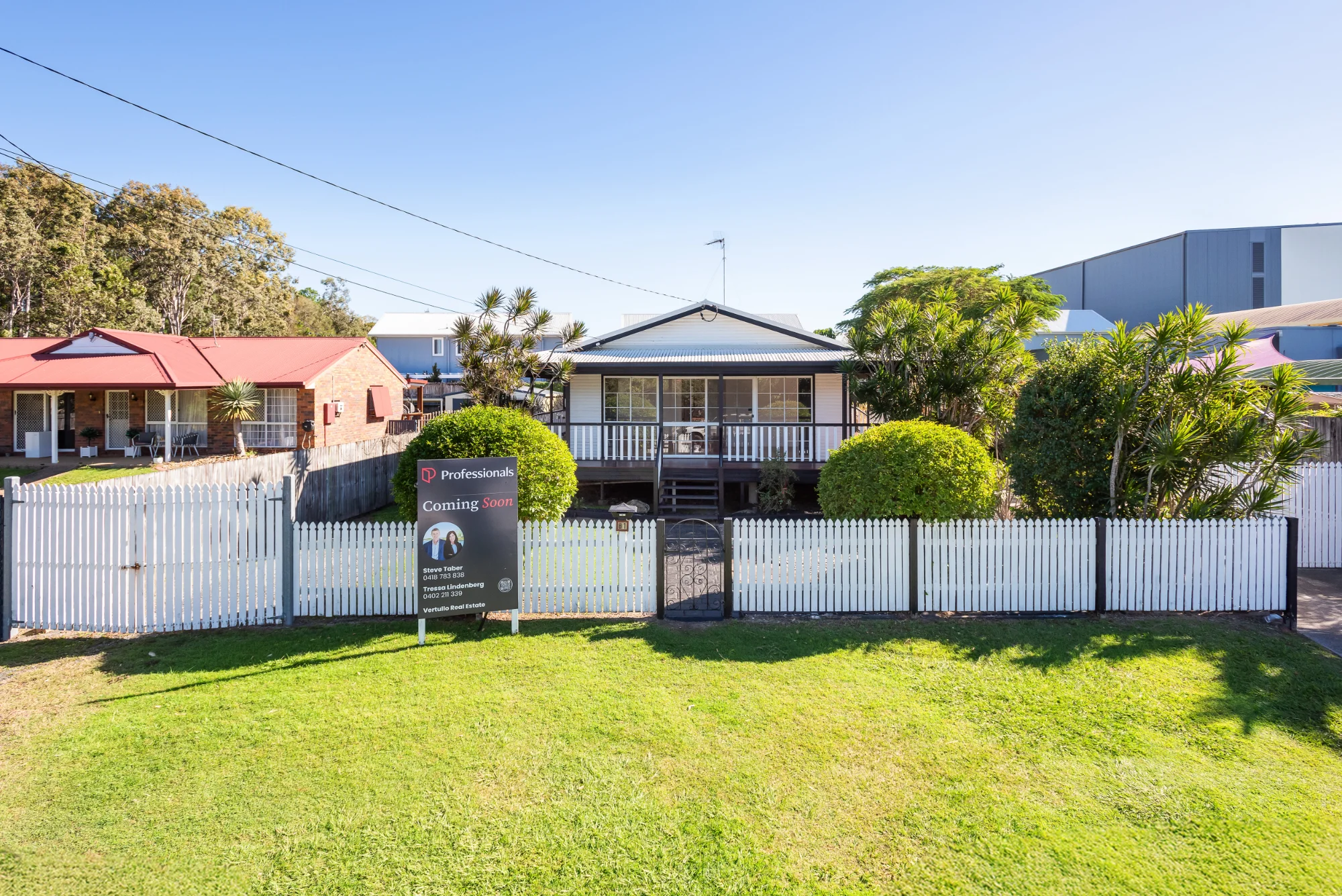 81 Crescent Avenue, Hope Island, Qld 4212