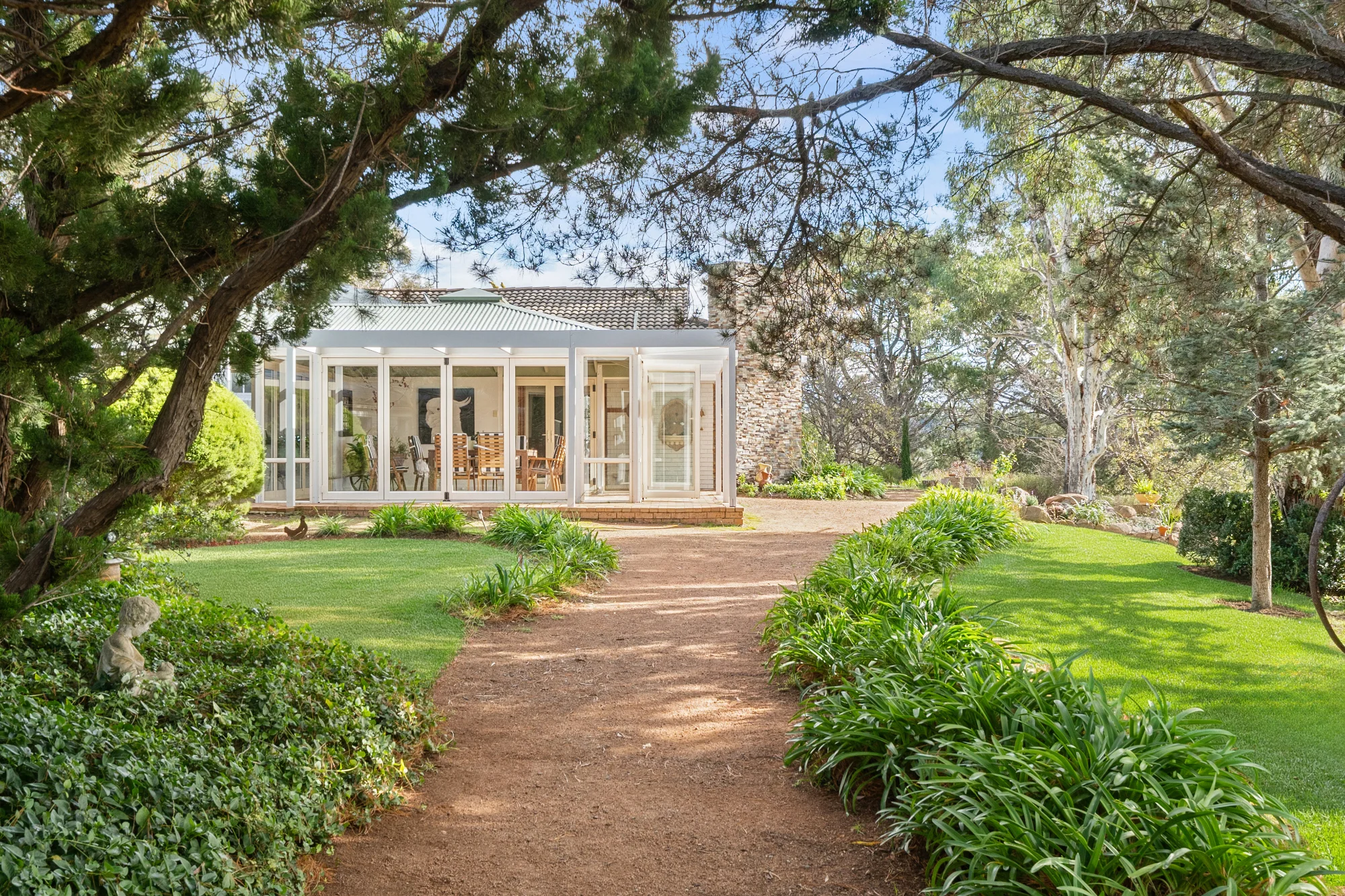 81 McCarthy Road, Wallaroo, NSW 2618