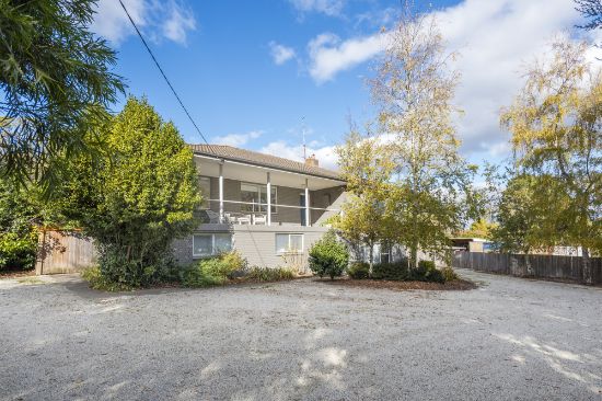 82 East Street, Woodend, Vic 3442
