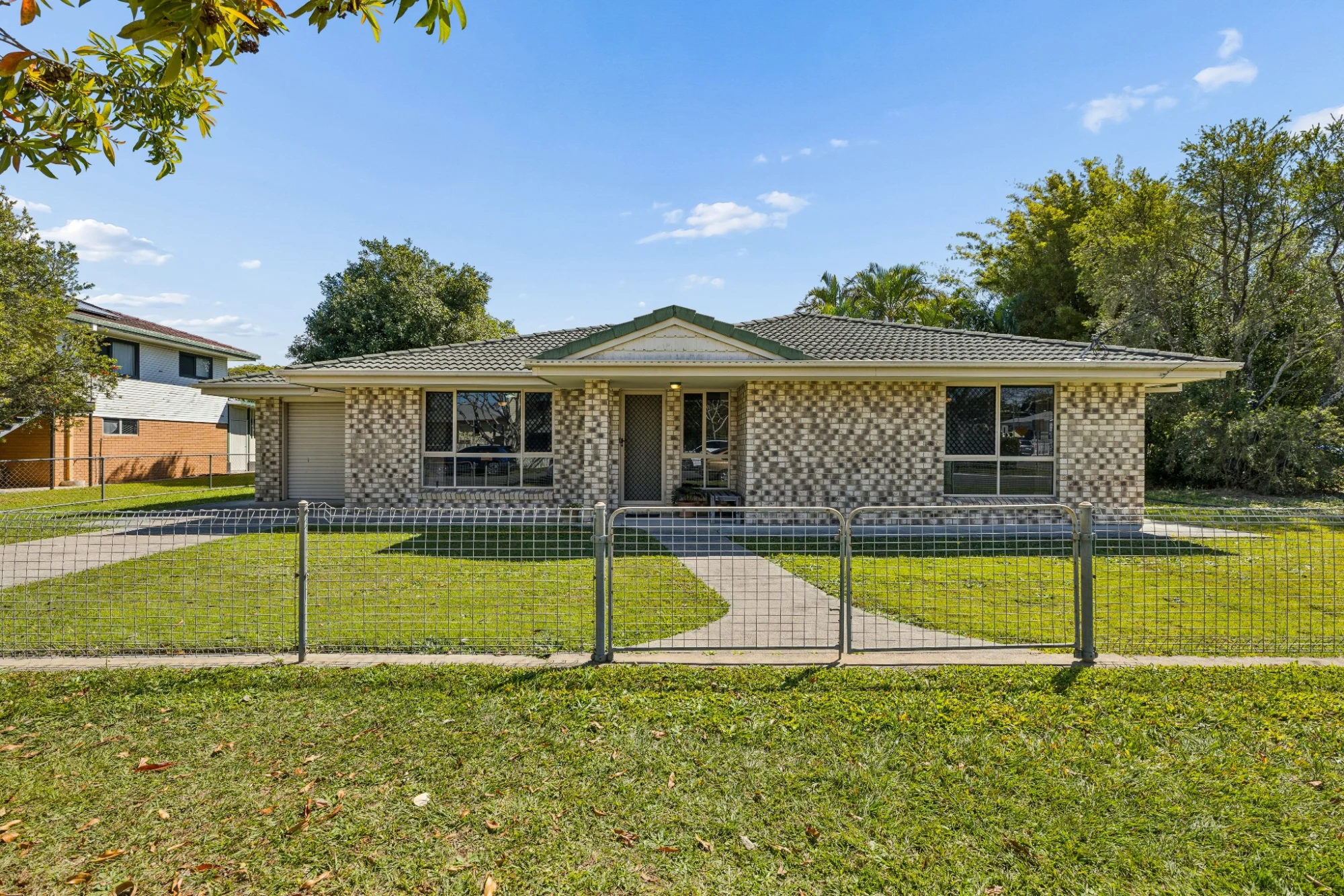83 ADAMS STREET, Deagon, Qld 4017