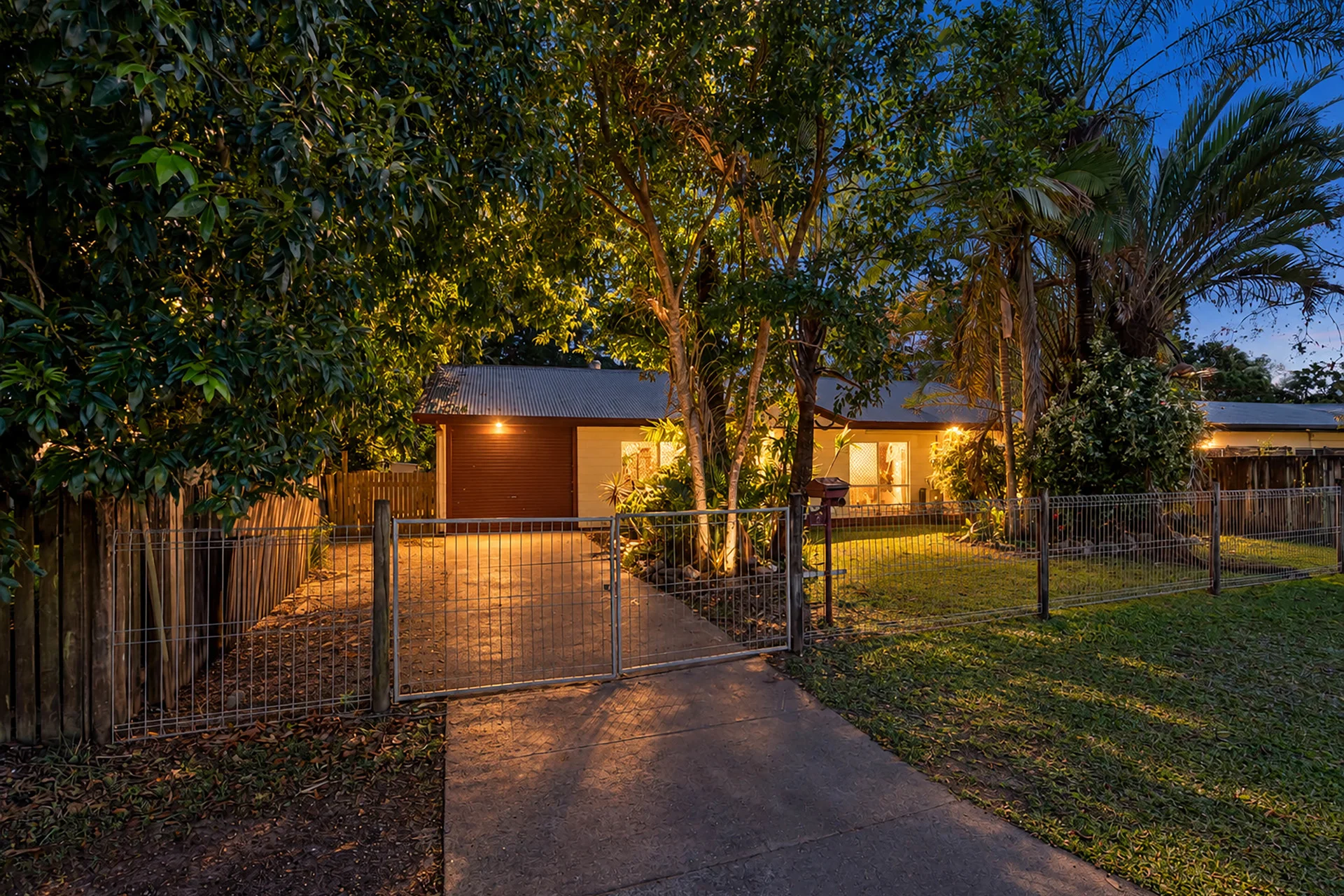 83 Resolution Drive, Bentley Park, Qld 4869
