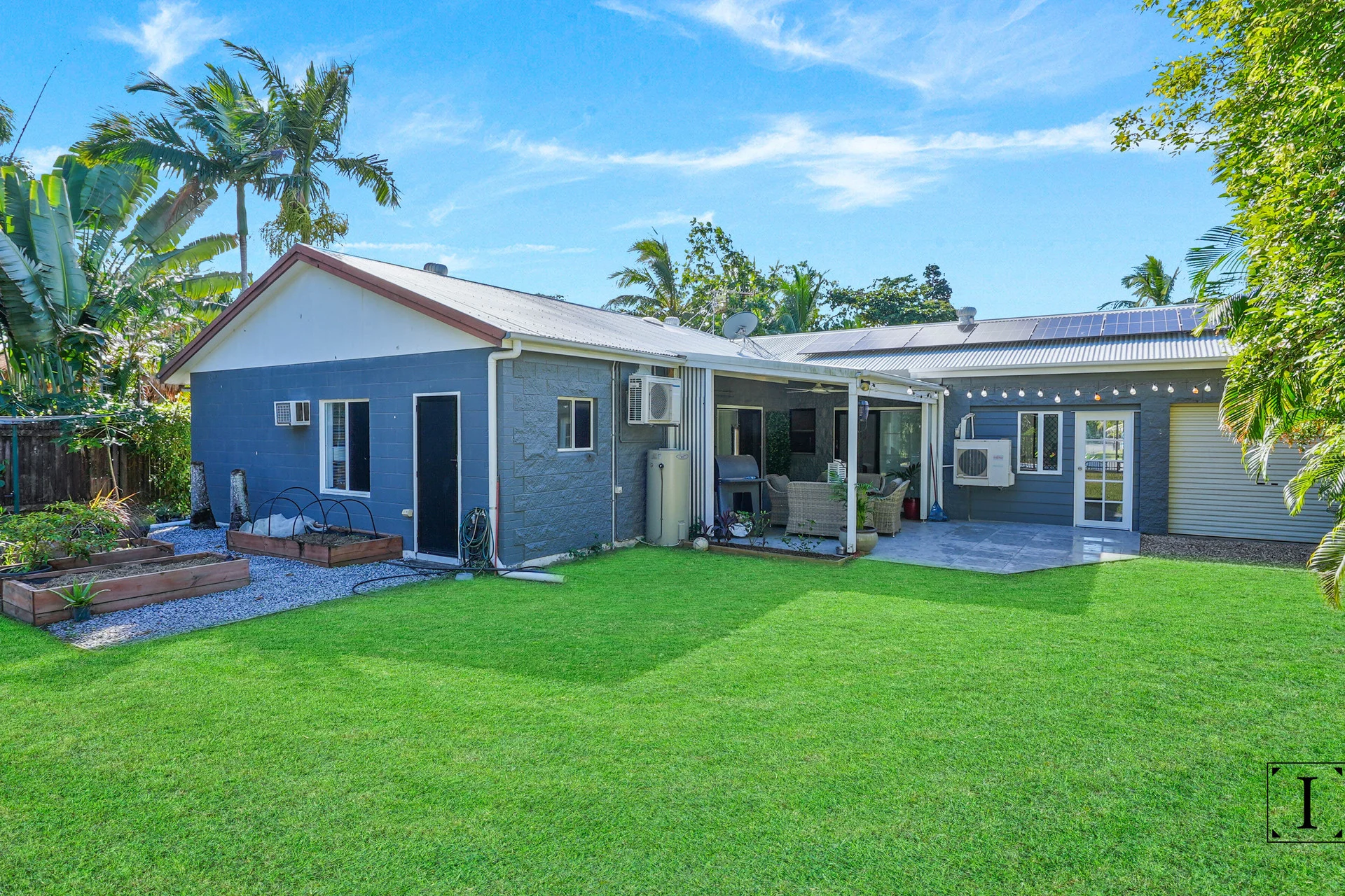 84 Baronia Crescent, Holloways Beach, Qld 4878