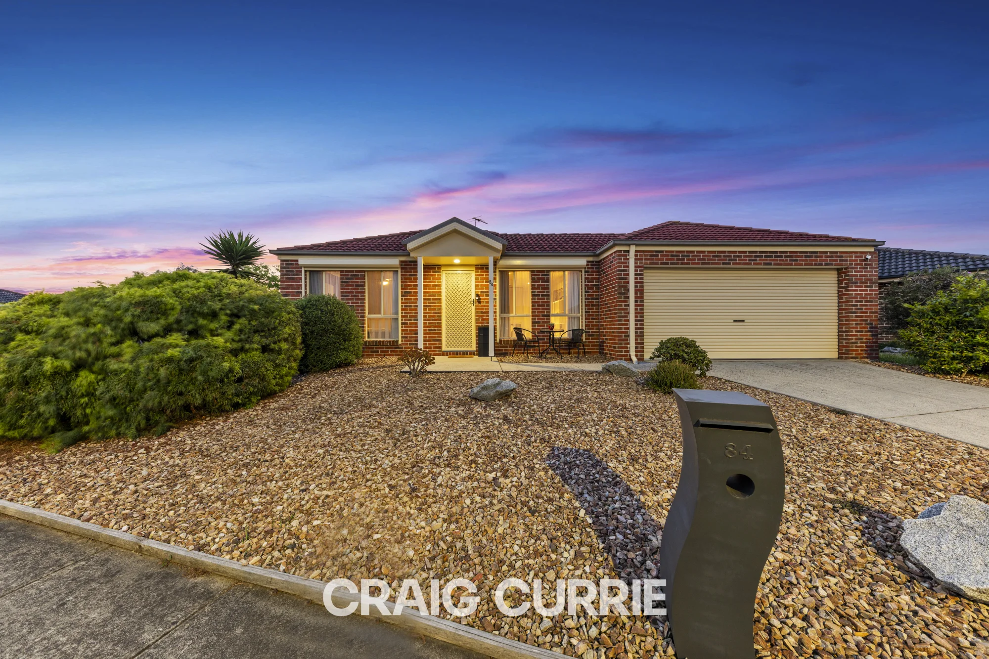 84 Sandalwood Drive, Pakenham, Vic 3810