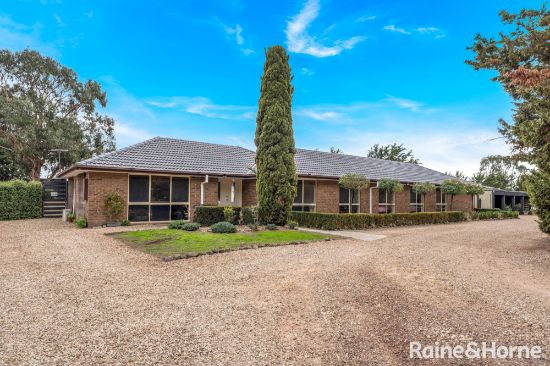 85 Palmer Road, Sunbury, Vic 3429