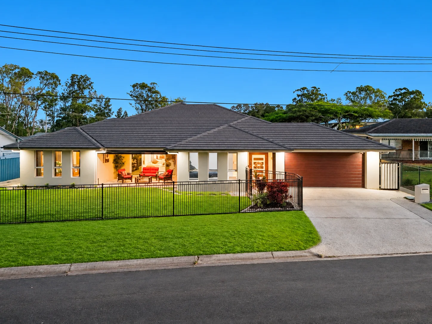 85 TORQUAY ROAD, Redland Bay, Qld 4165