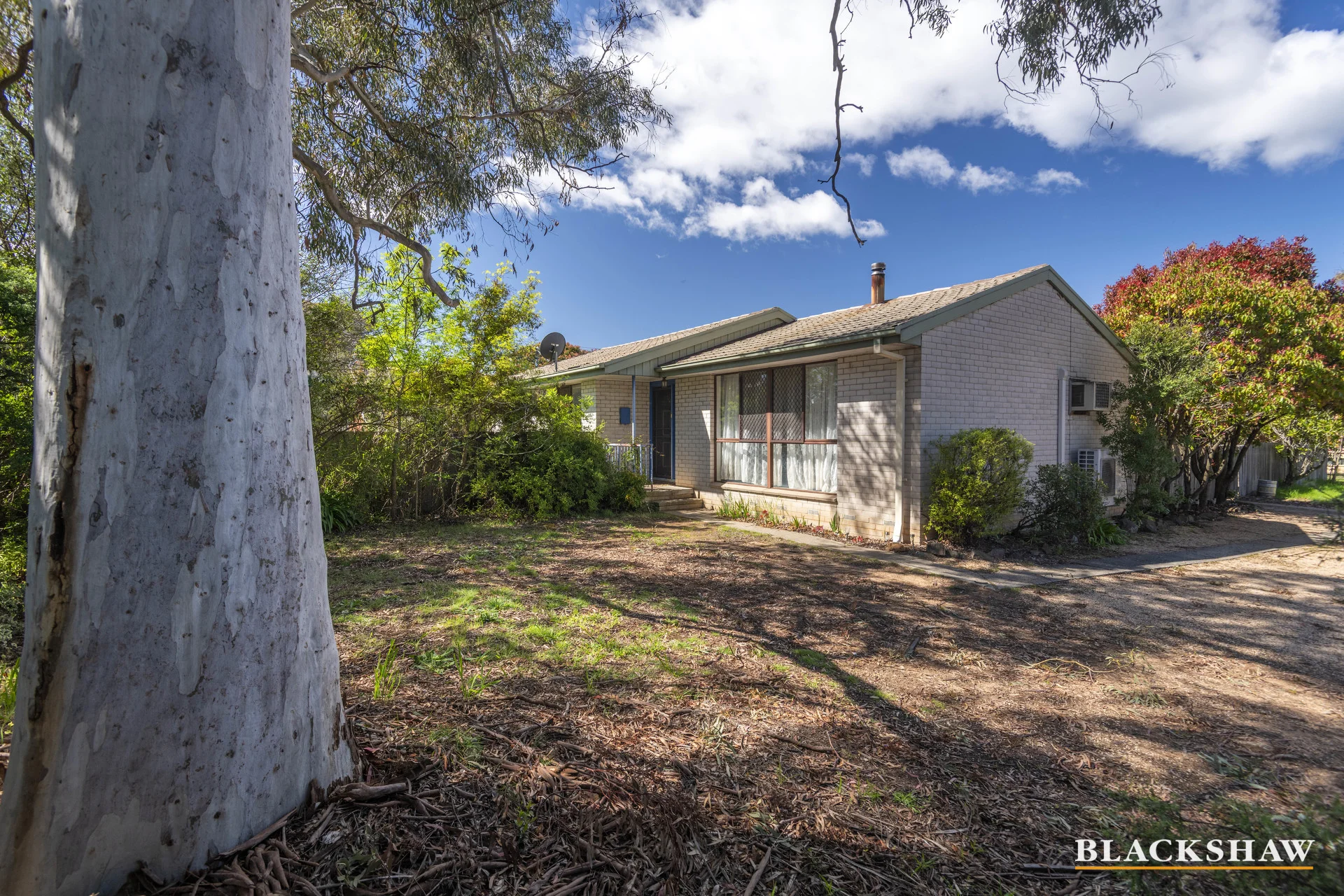86 Clarey Crescent, Spence, ACT 2615