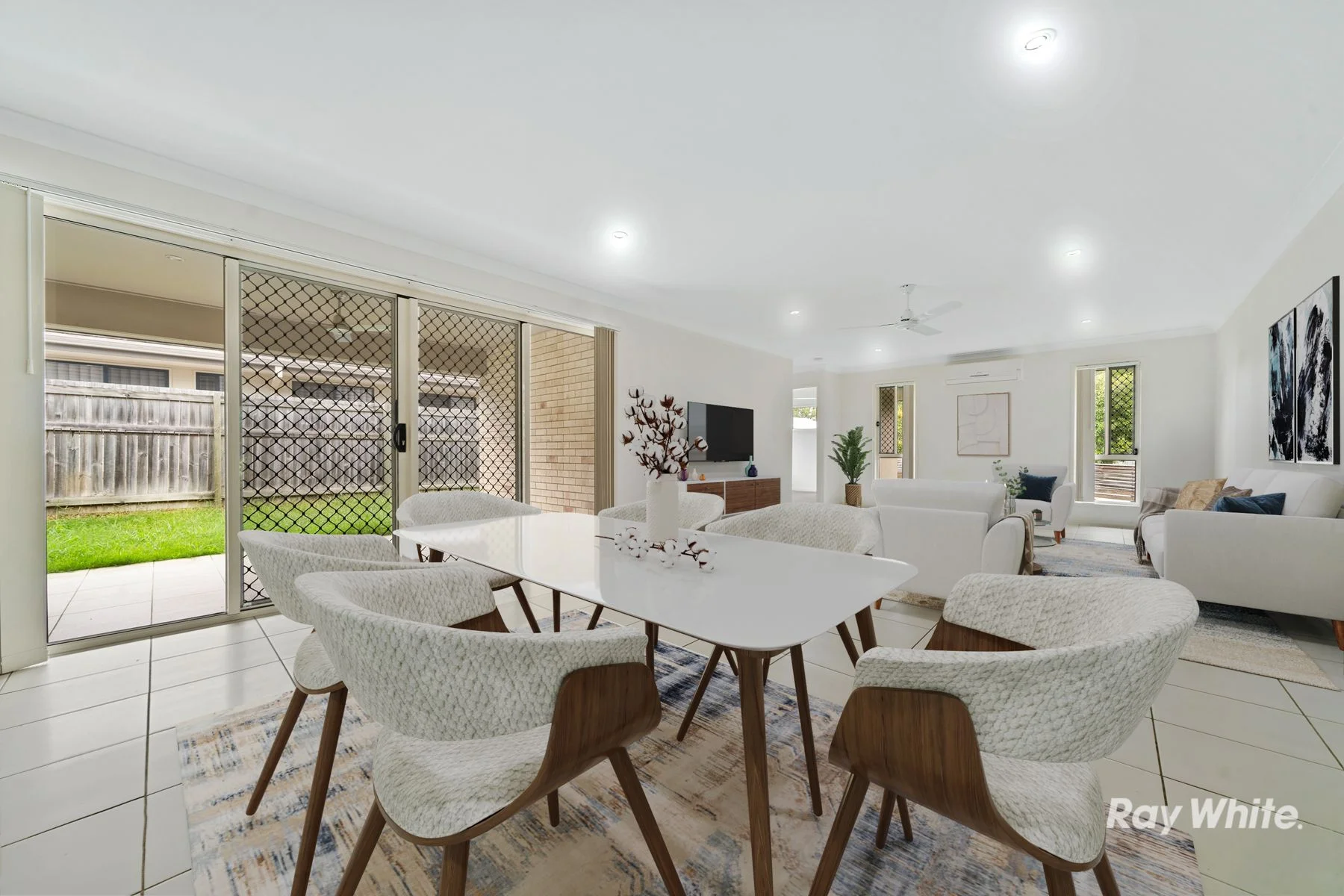 86 Francisca Drive, Augustine Heights QLD 4300