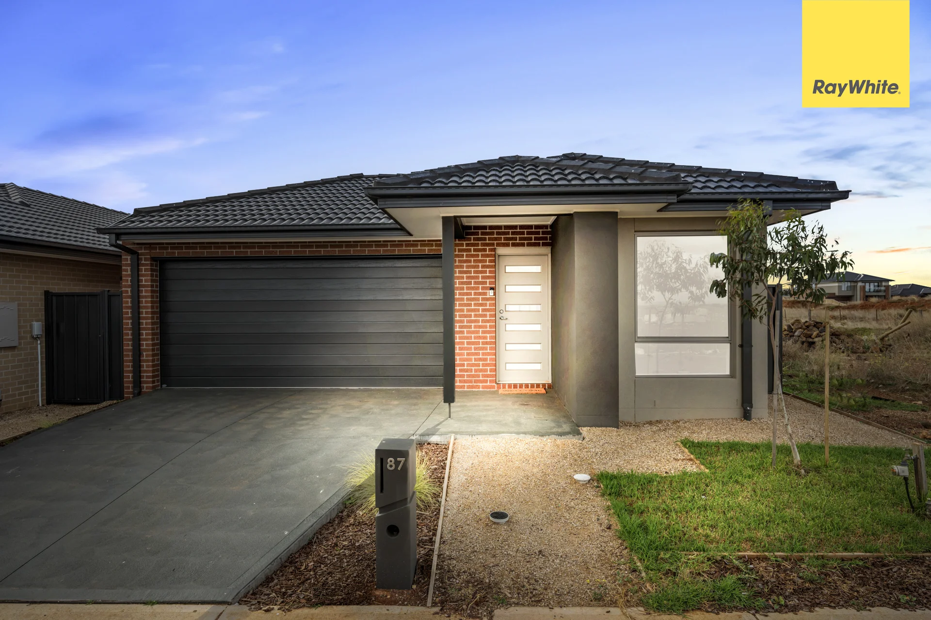 87 Buckingham Boulevard, Strathtulloh, Vic 3338