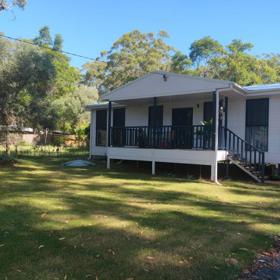 88 Channel Street, Russell Island, Qld 4184
