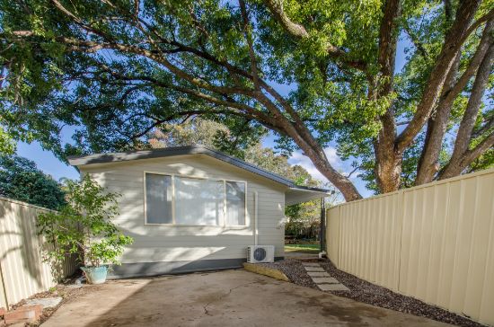 8A Elizabeth Crescent, Kingswood, NSW 2747