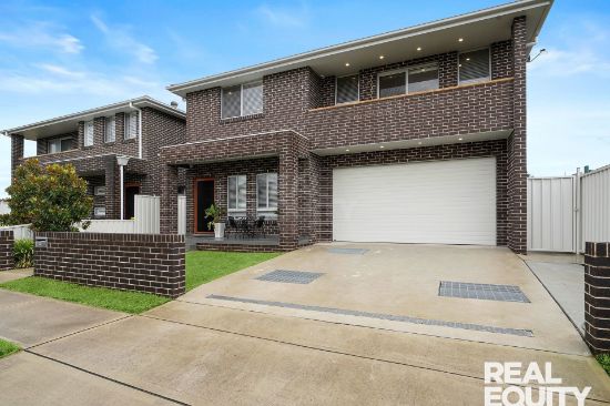 8B Buckingham Crescent, Chipping Norton, NSW 2170