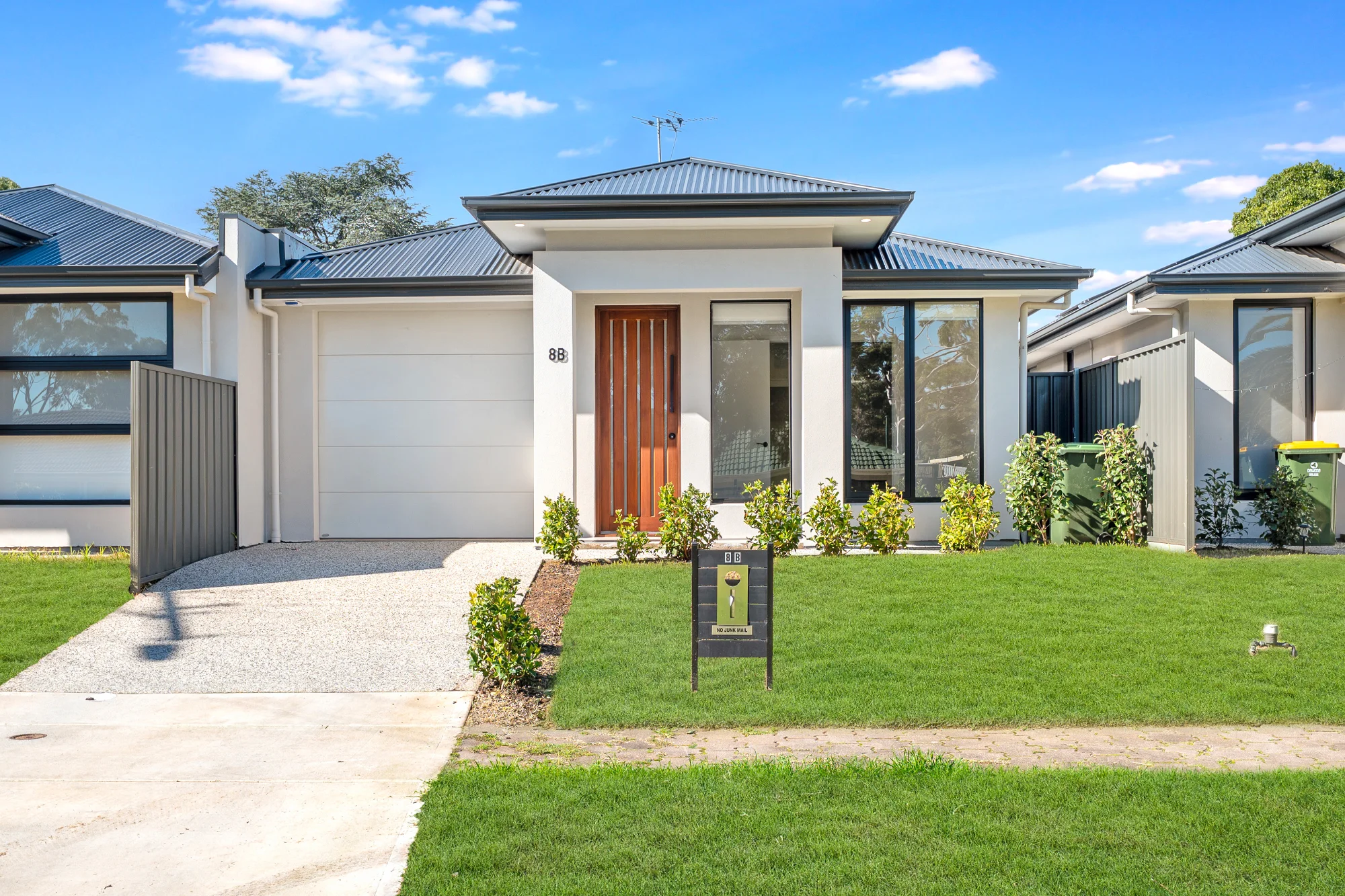 8B Hodge Road, Para Hills, SA 5096