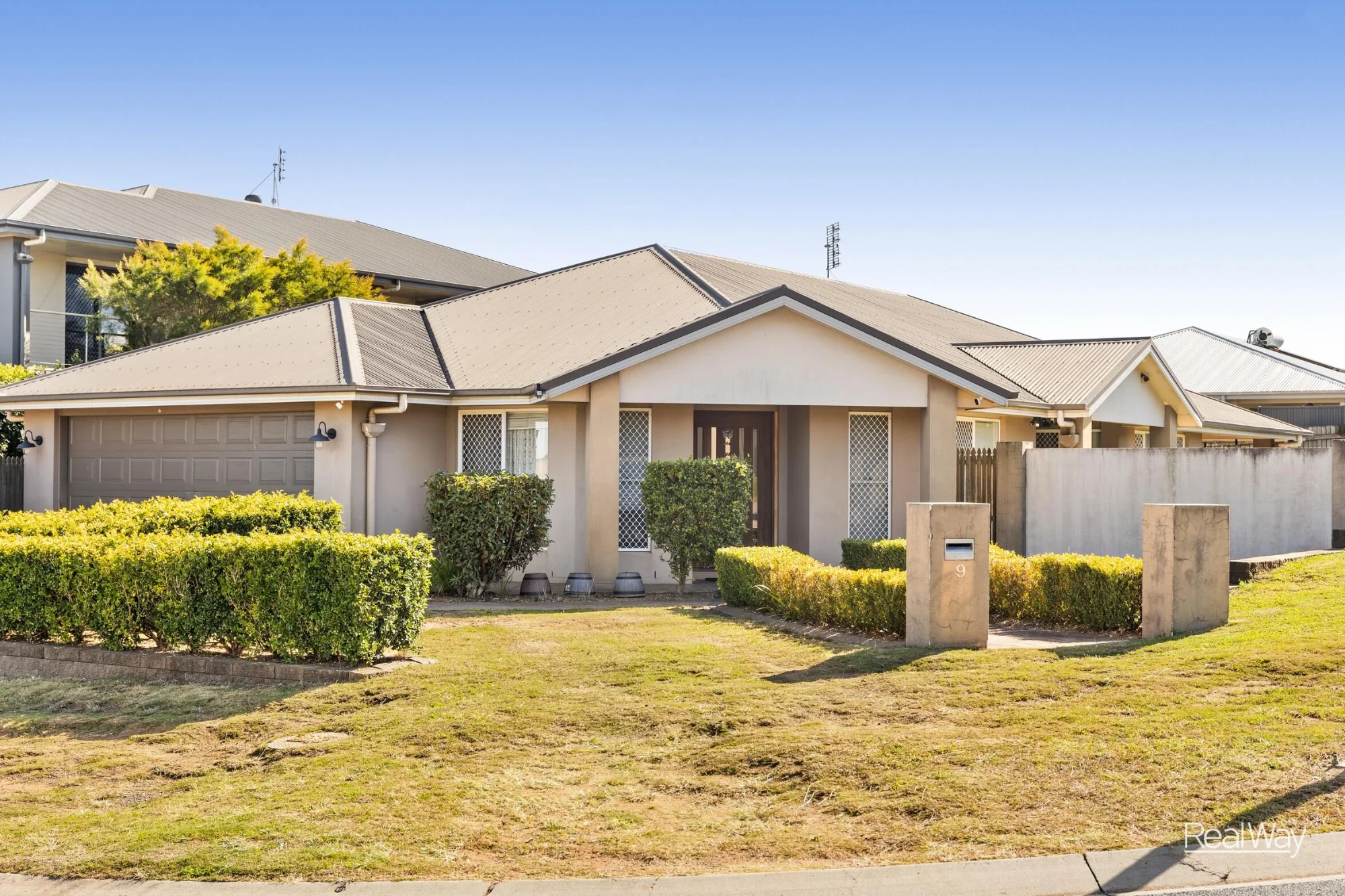 9 Barambah Street, Glenvale, Qld 4350