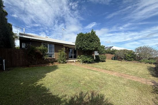9 Barellan Pde, Qunaba, Qld 4670