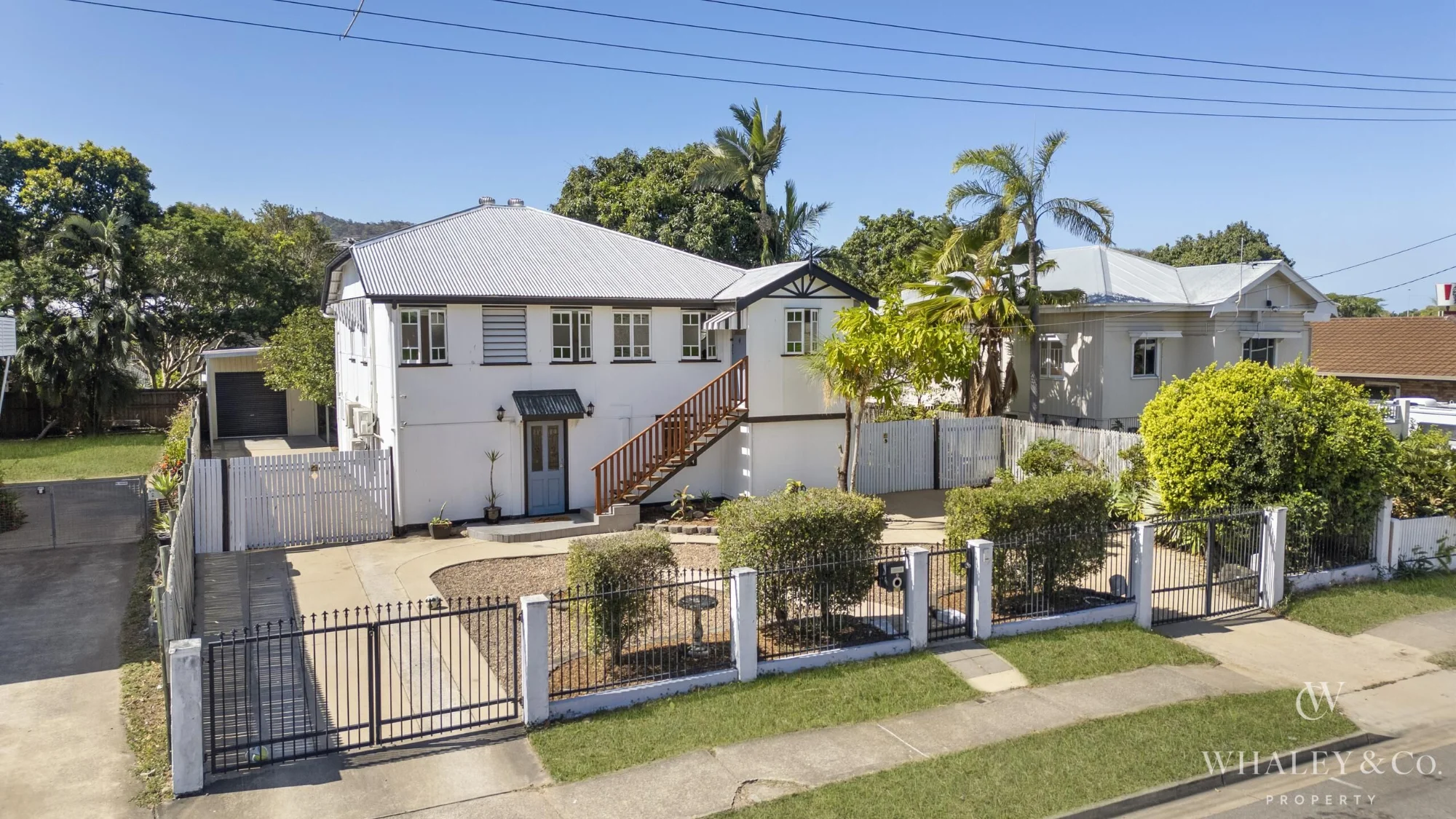 9 Bayswater Terrace, Hyde Park, Qld 4812