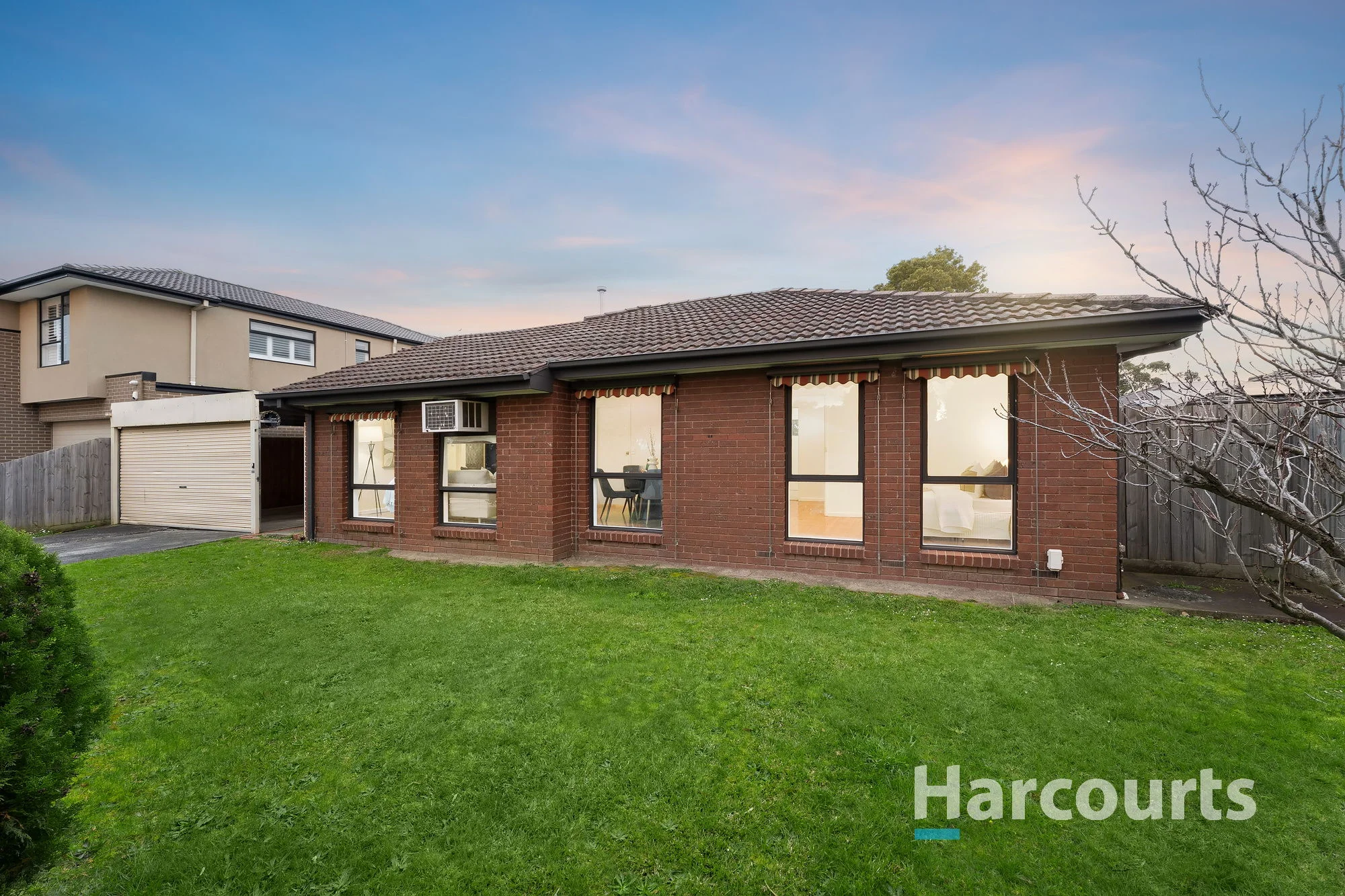 9 Blaxland Drive, Rowville, Vic 3178