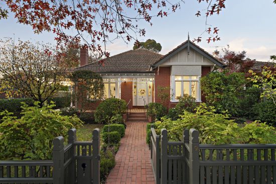 9 Bringa Avenue, Camberwell, Vic 3124