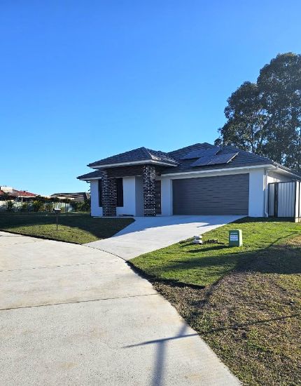 9 Dunkeld Place, Townsend, NSW 2463