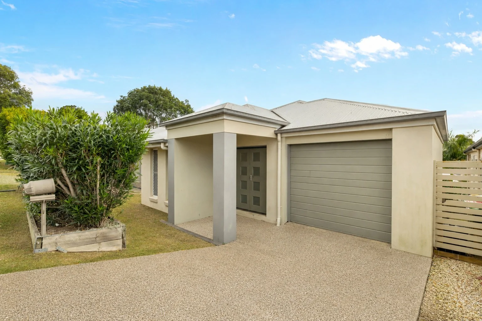 9 Esperance Crescent, Springfield Lakes, Qld 4300