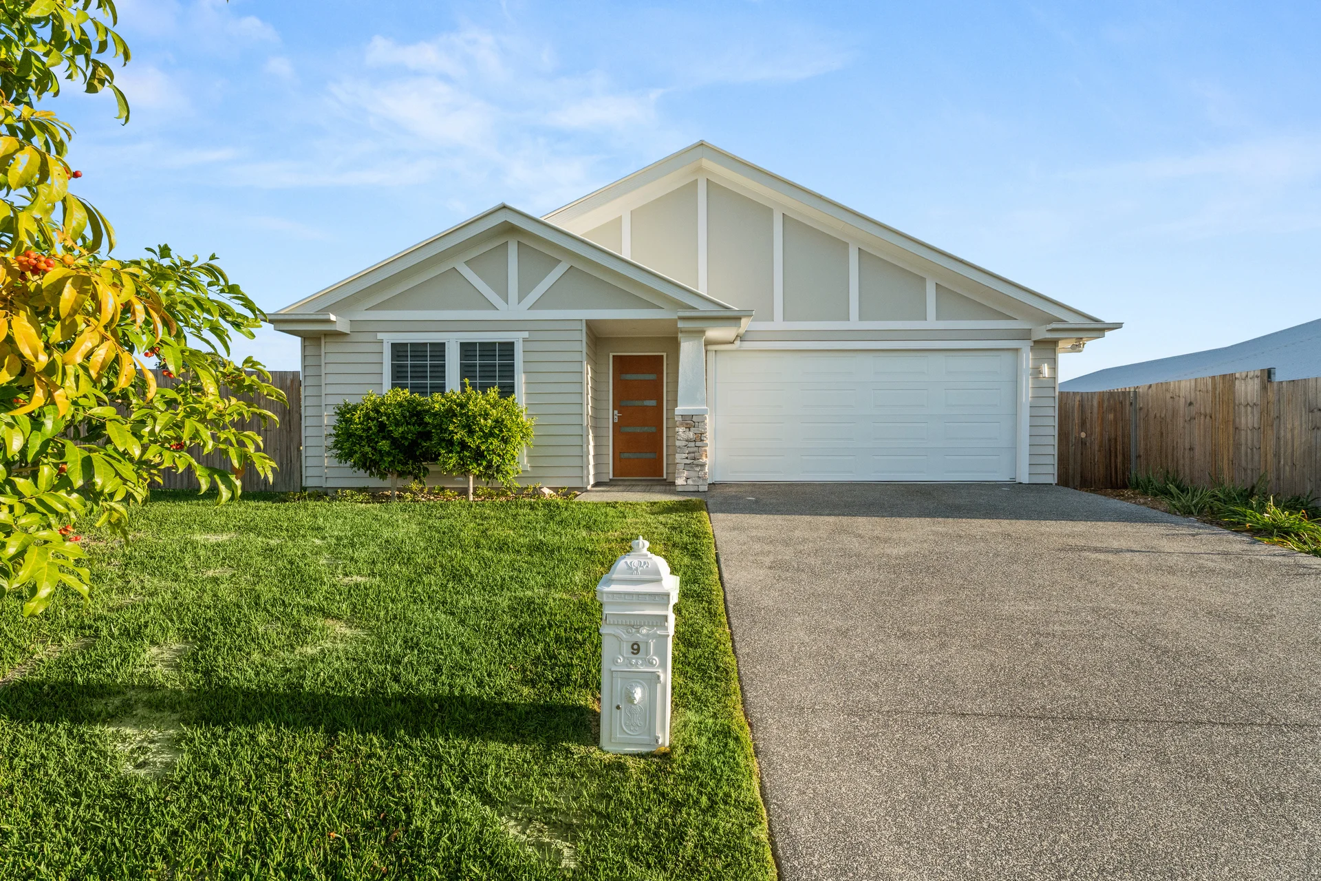 9 Freeman Court, Urraween, Qld 4655