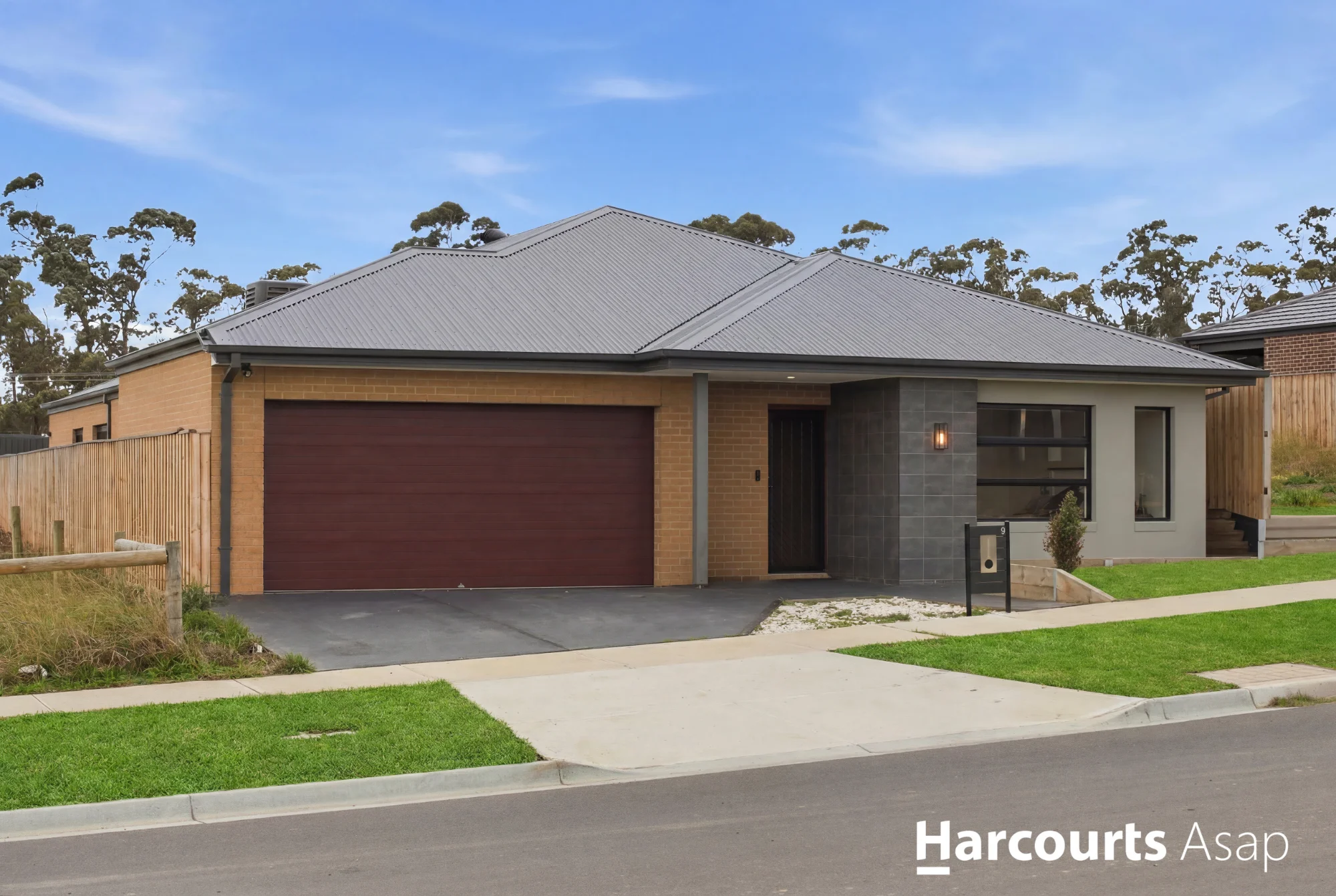 9 Gilson Drive, Botanic Ridge, Vic 3977