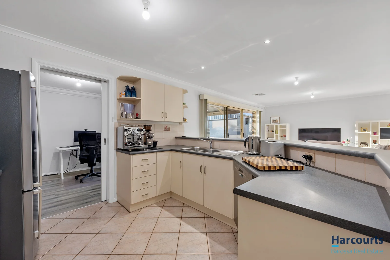 9 Glastonbury Way, Craigmore, SA 5114