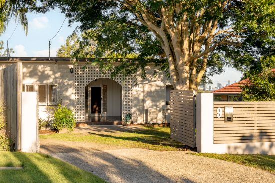 9 Greenhill Street, Everton Park, Qld 4053