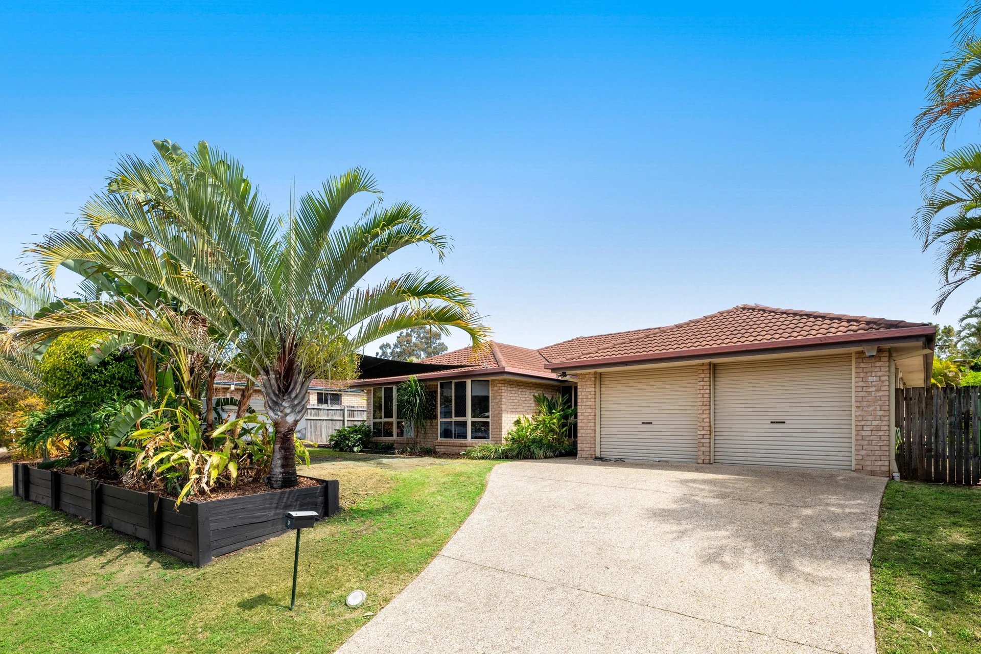 9 Hazlehead Place, Oxley, Qld 4075