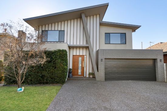 9 Highview Road, Bentleigh East, Vic 3165