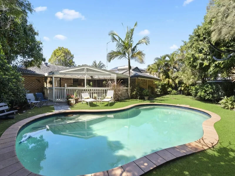 9 Lancelin Drive, Mermaid Waters, Qld 4218