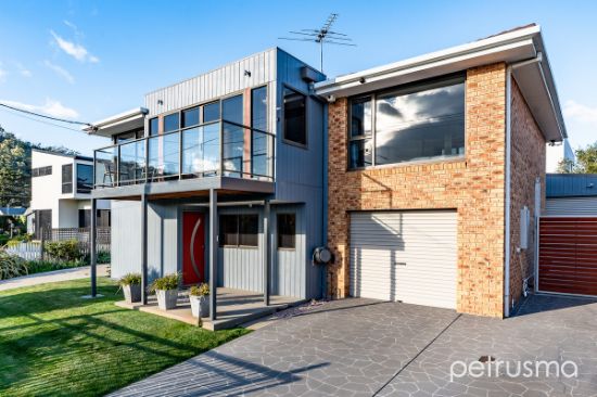 9 Lanrick Court, Lindisfarne, Tas 7015