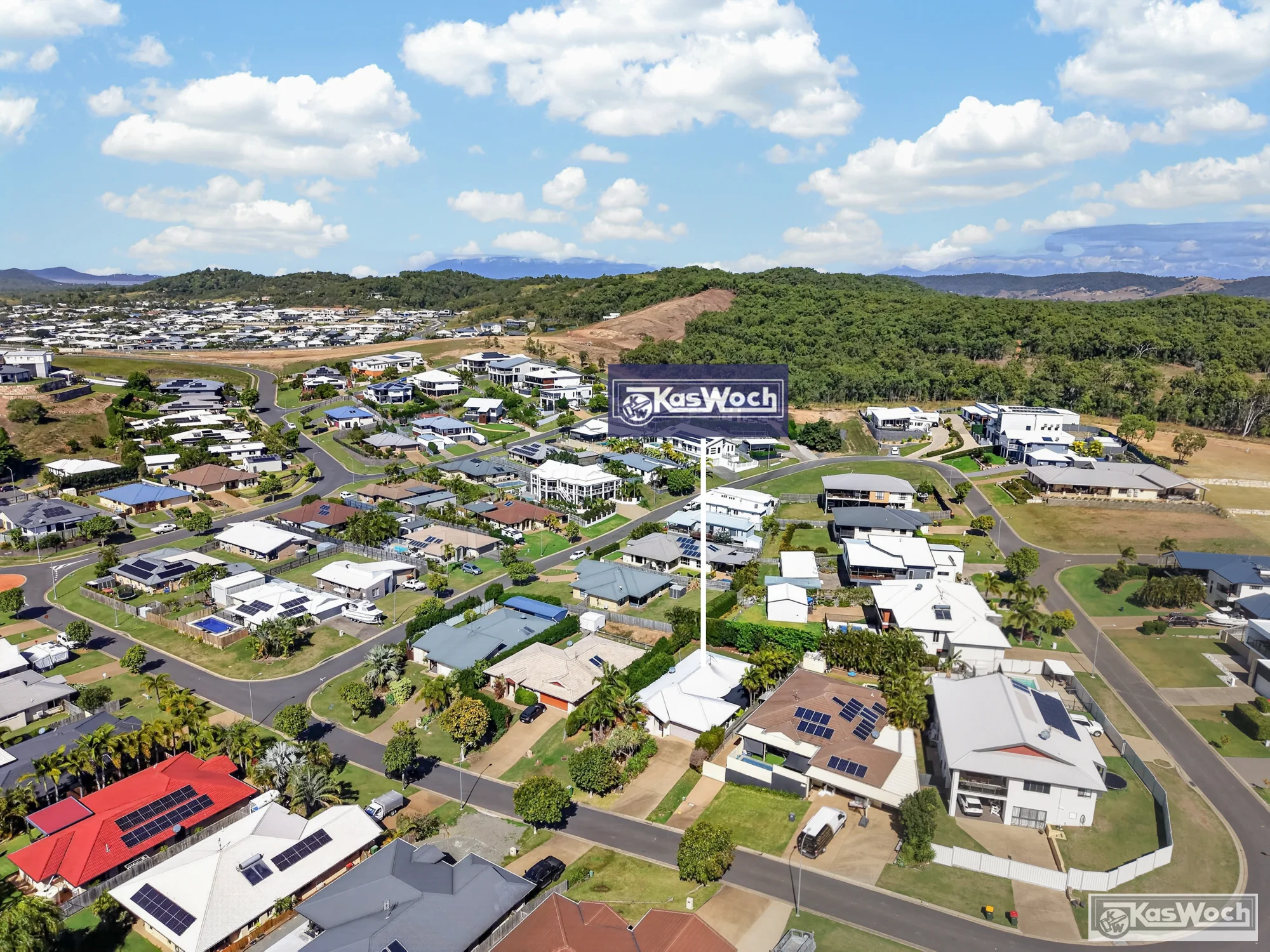 9 Lexington Drive, Lammermoor, Qld 4703