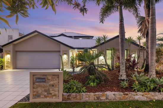 9 Panama Court, Kawana Island, Qld 4575