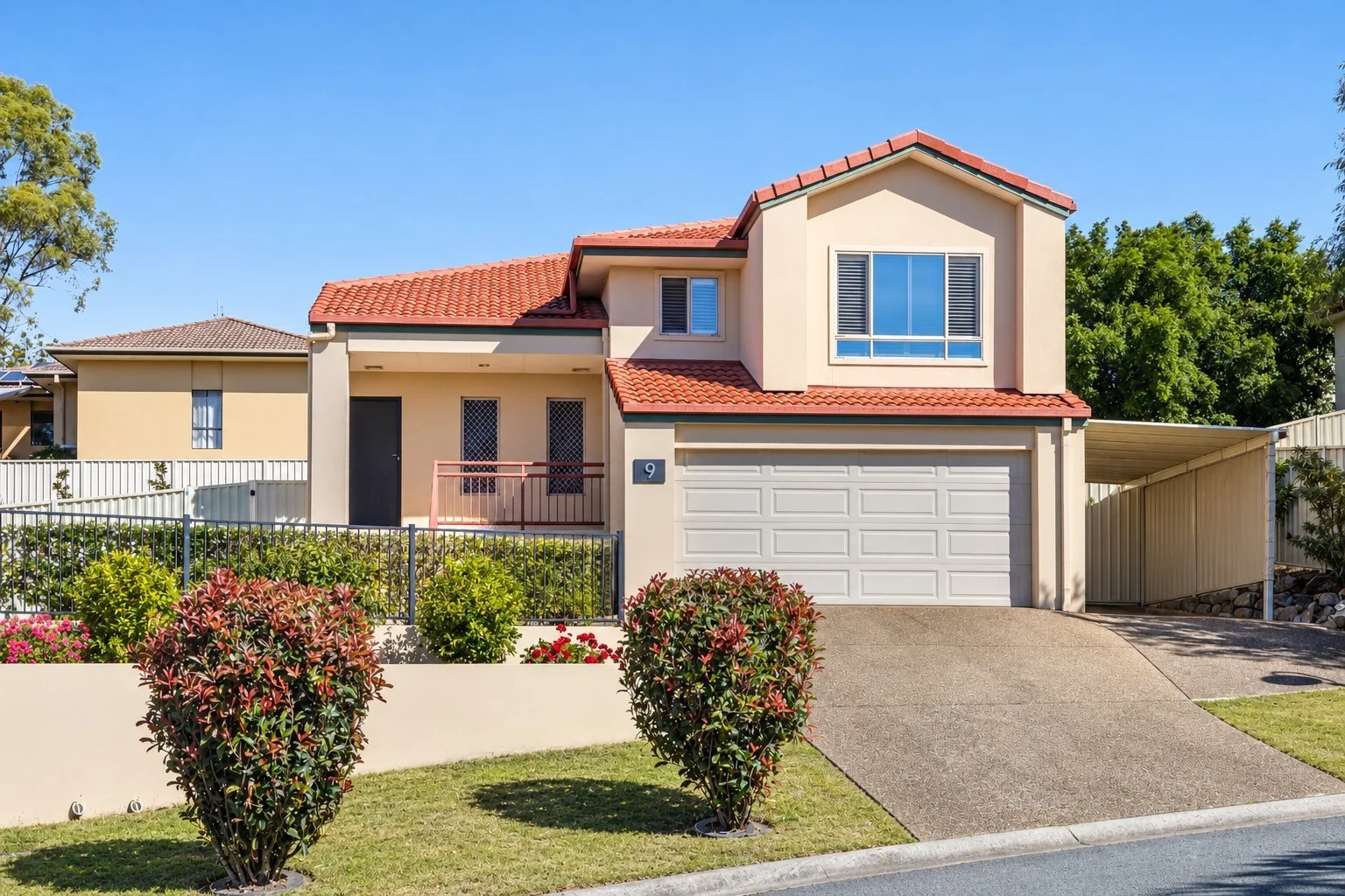 9 Respall Way, Arundel, Qld 4214