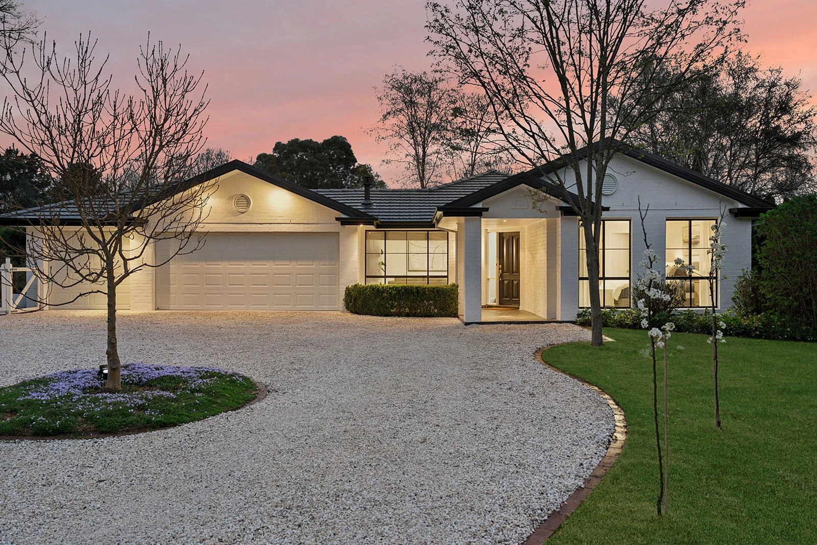 9 Romney Place, Burradoo, NSW 2576