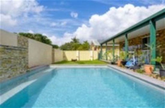 9 Sterling Castle Road, Tin Can Bay, Qld 4580
