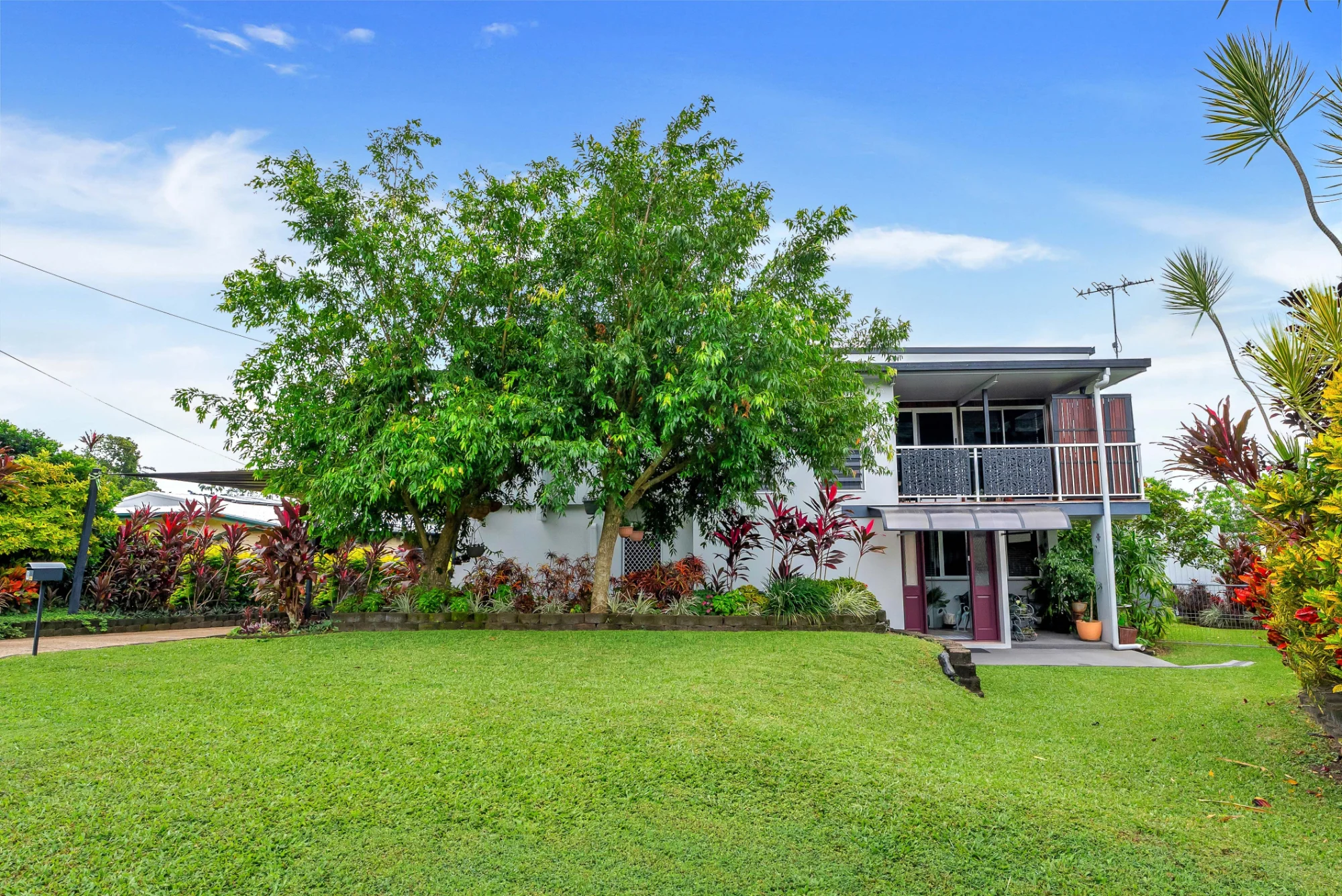 9 Turquoise Close, Bayview Heights QLD 4868