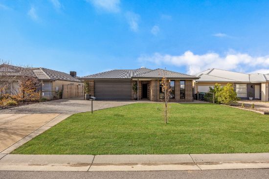 9 Wattle Grove, Riddells Creek, Vic 3431
