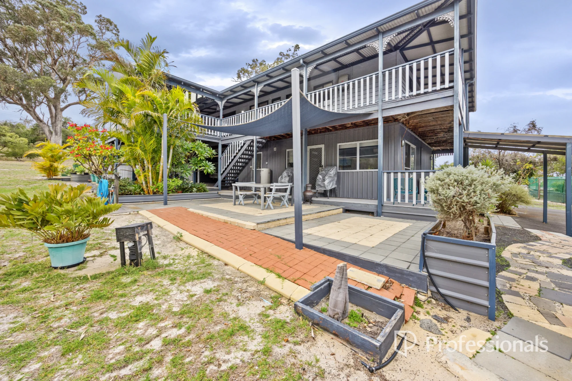9 Westgarth Place, Parkfield, WA 6233