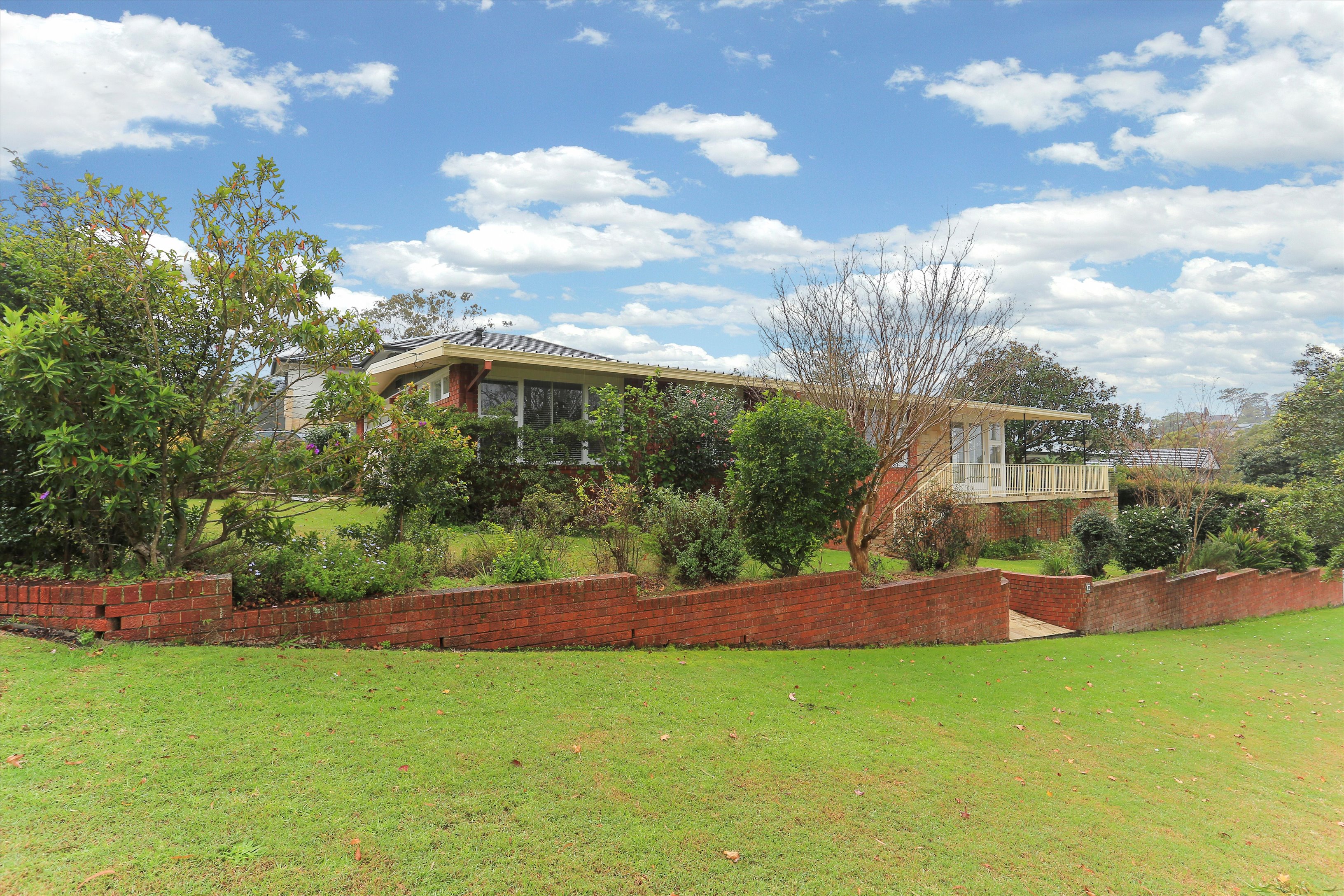 90 Deepwater Road, Castle Cove, NSW 2069 90 Deepwater Road, Castle Cove, NSW 2069