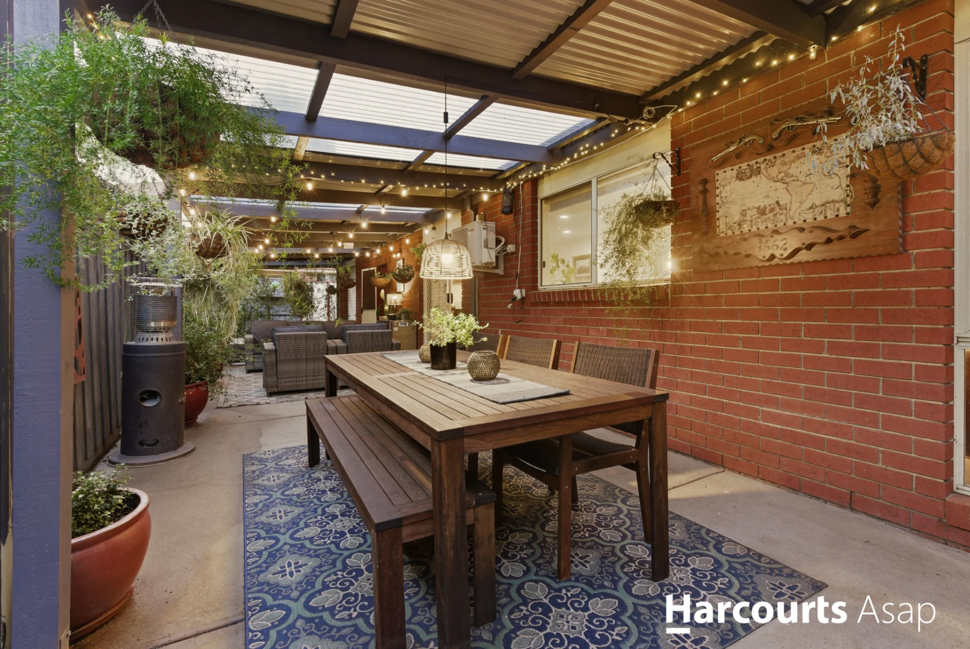90 Oaktree Drive, Hampton Park, Vic 3976